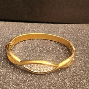 Monet Pretty Bracelet *